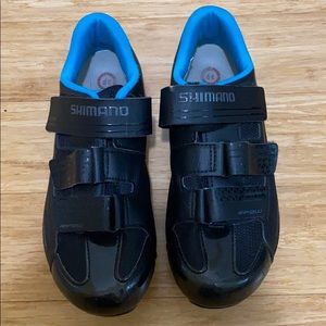 Shimano Women’s Spin Shoes w/Delta Cleats